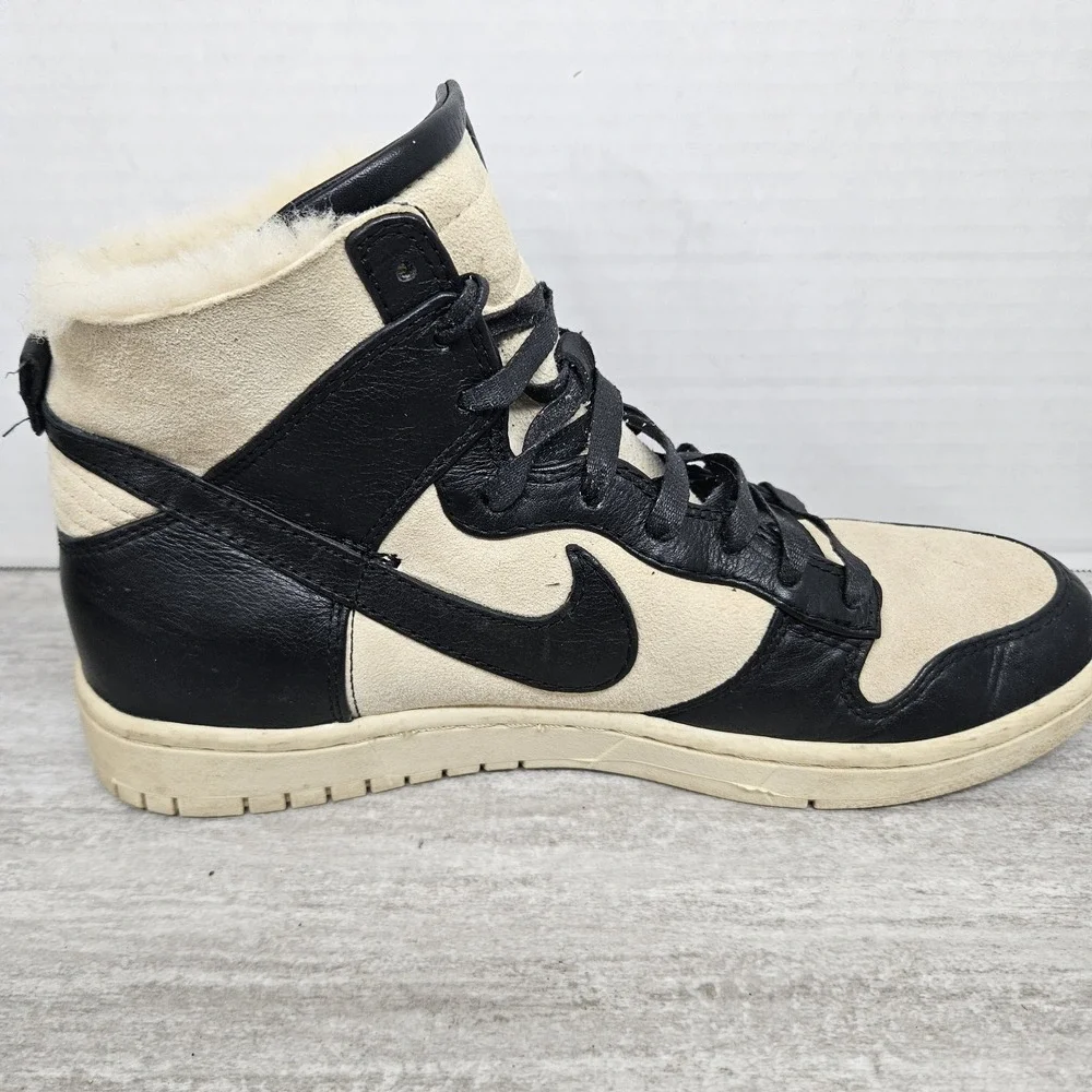 Nike Dunk High‎ Lux SP Sherpa Sneaker Shoes US 9 744301-002 Black Beige